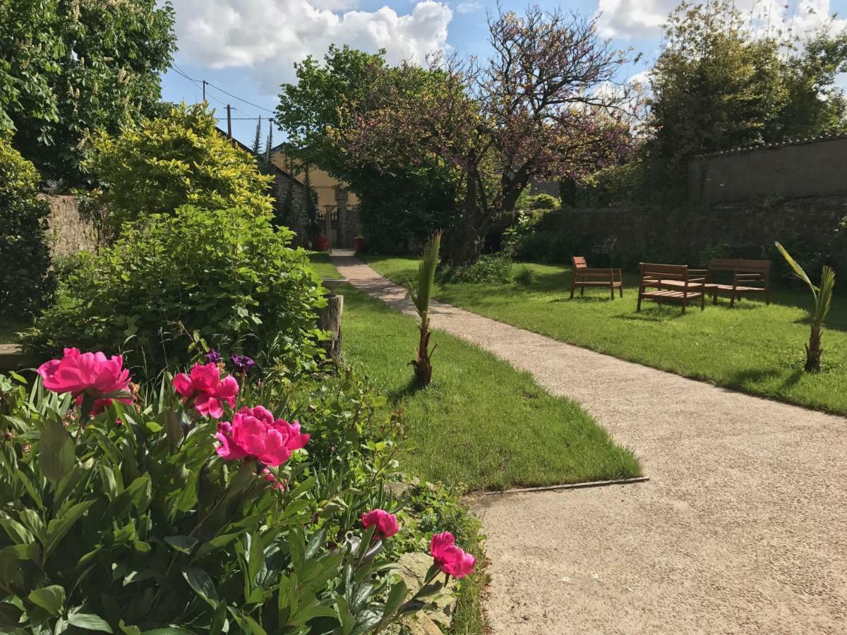 L'Ermitage Bed & Breakfast Saint-Vaast-la-Hougue Dış mekan fotoğraf